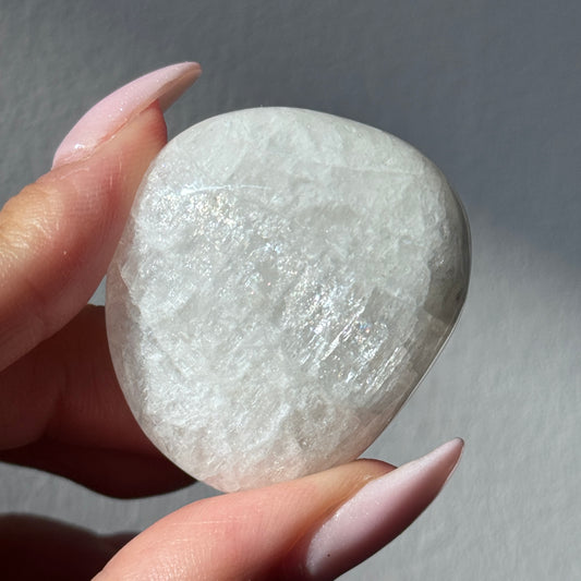gem natrolite polished freeform