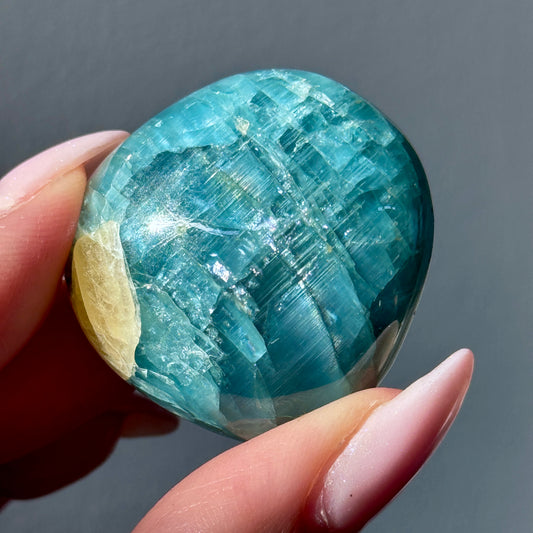 lake baikal gem blue apatite