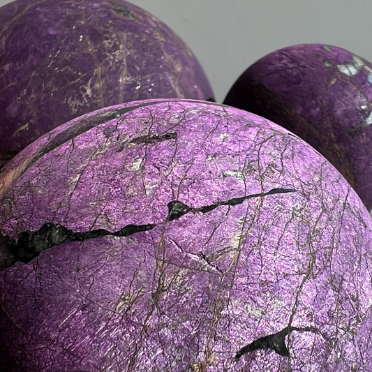 Purpurite Spheres