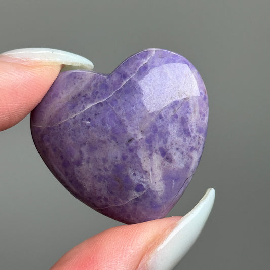 Unicorn Lavender Jade Heart Carving #D