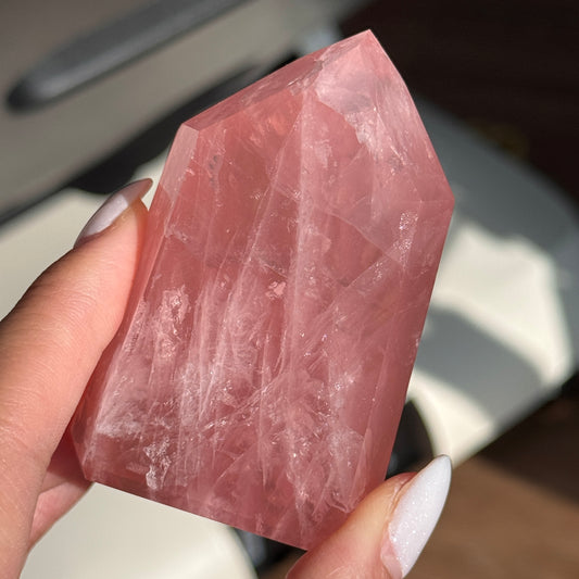 HQ Rose Quartz Tower #39 – photo 2
