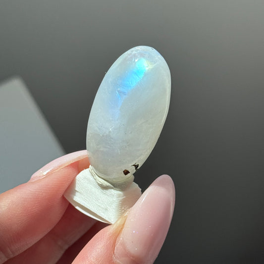 gem rainbow moonstone shiva