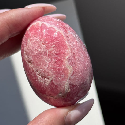 rhodochrosite egg