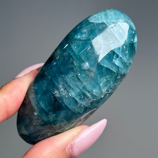 lake baikal gem blue apatite