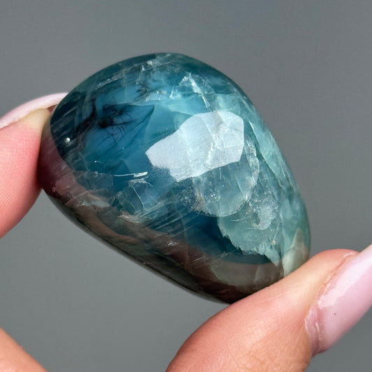 lake baikal gem blue apatite