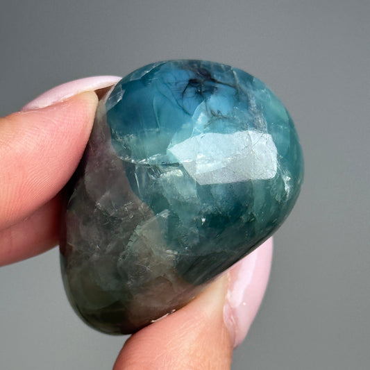 lake baikal gem blue apatite