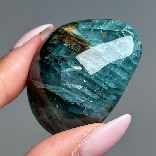 lake baikal gem blue apatite