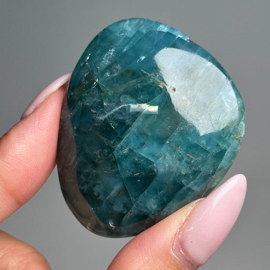 lake baikal gem blue apatite