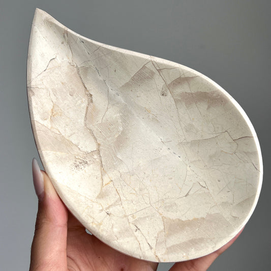 Teardrop Onyx Dish 1