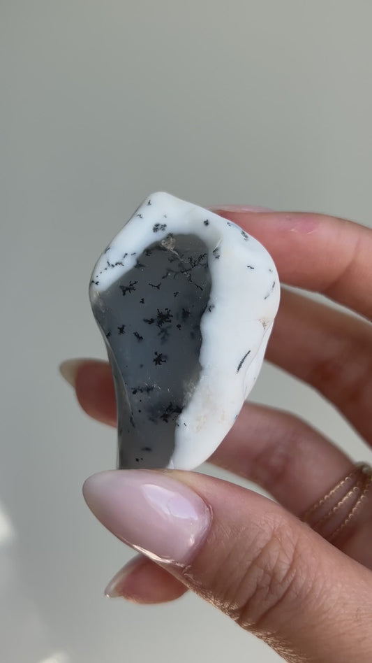 Dendritic Opal Freeforms