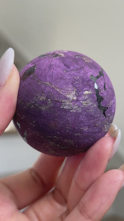 Purpurite Spheres