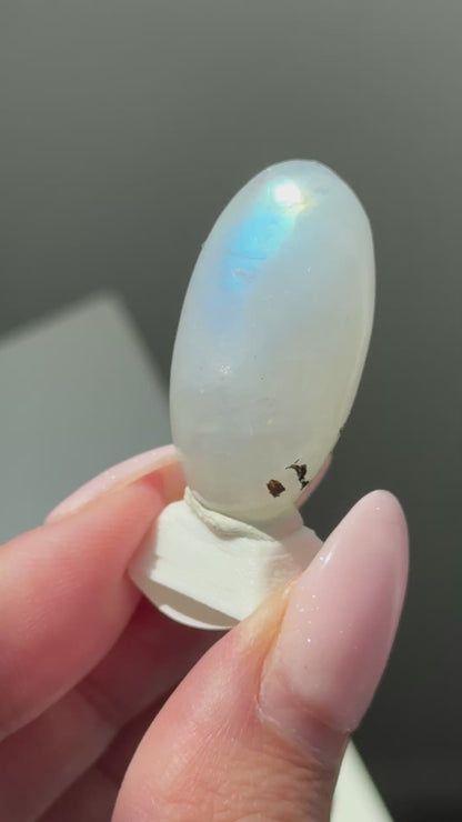 gem rainbow moonstone shiva