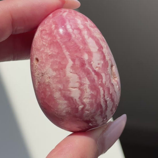 rhodochrosite egg