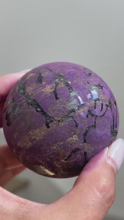 Purpurite Spheres