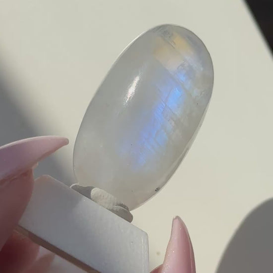 gem rainbow moonstone shiva