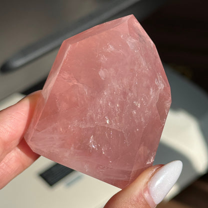 HQ Rose Quartz Tower #14 – photo 2