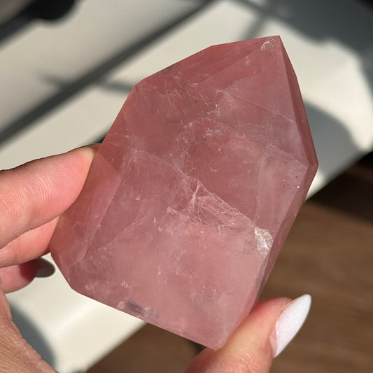 HQ Rose Quartz Tower #22 – photo 2