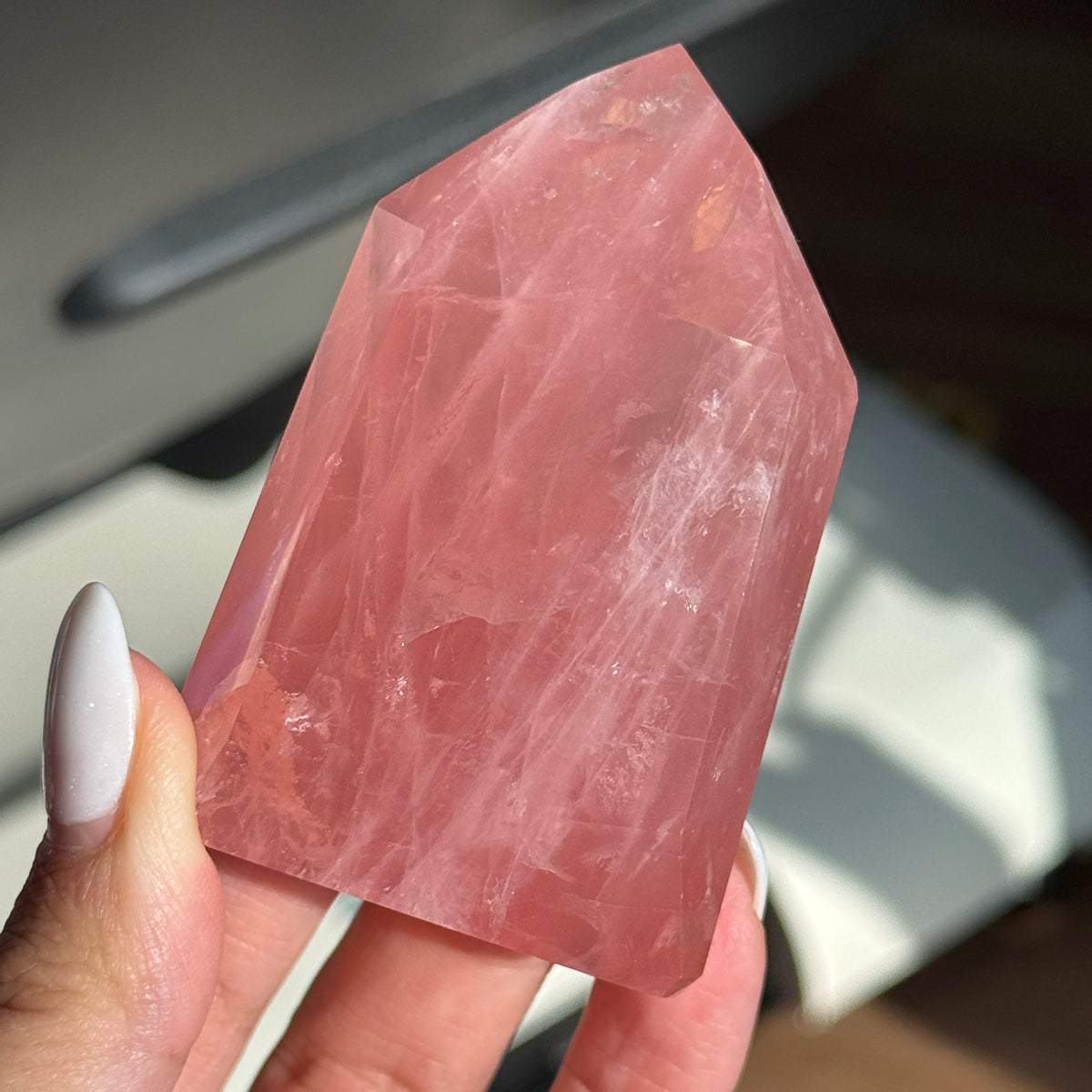 HQ Rose Quartz Tower #39 – photo 1